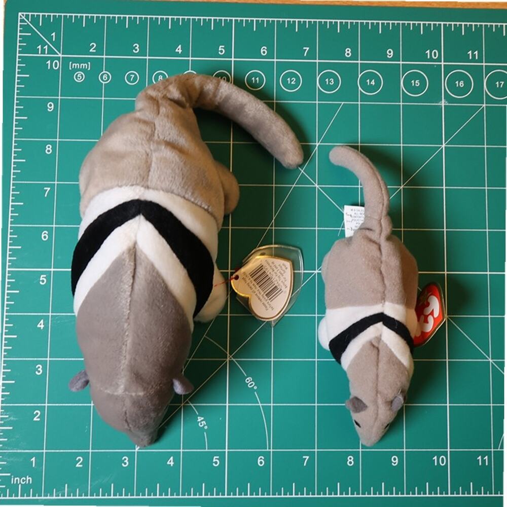 TY Beanie Babies Anteater Lot: Ants (1997) and Antsy Teenie Beanie (2000) MWMT